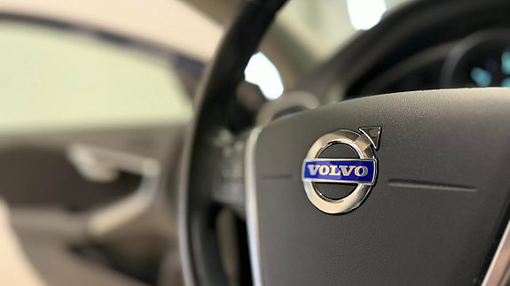 Volvo V40 17 of 30