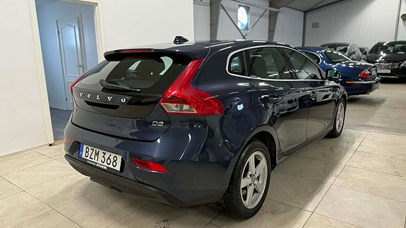 Volvo V40 9 of 30