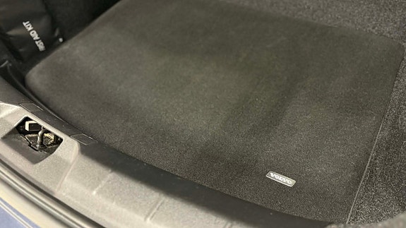 Volvo V40 25 of 30