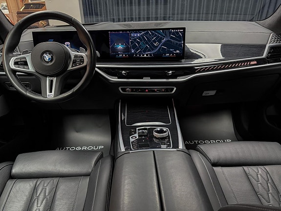 BMW X7 5 of 11