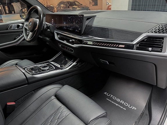 BMW X7 6 of 11