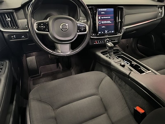 Volvo V90 7 of 10
