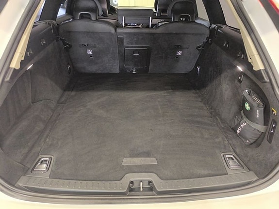 Volvo V90 8 of 10