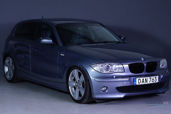 BMW 120d 3 of 5