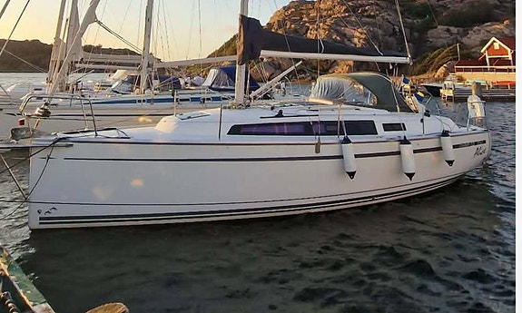 Bavaria 33