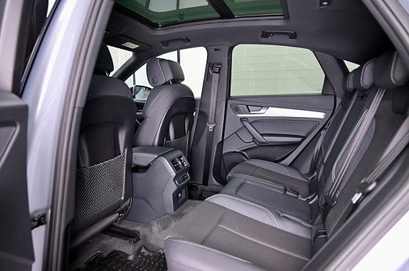 Audi Q5 10 of 25