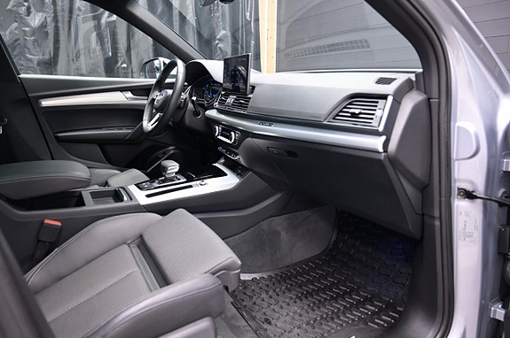Audi Q5 12 of 25