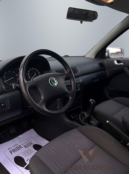 Skoda Octavia 7 of 13