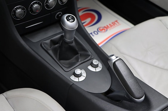 Mercedes-Benz SLK200 13 of 15