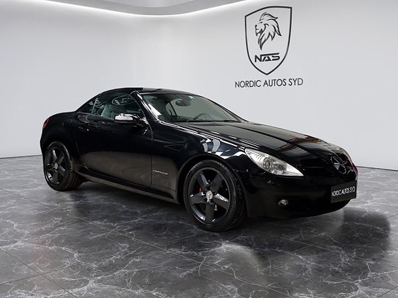 Mercedes-Benz SLK200 8 of 15