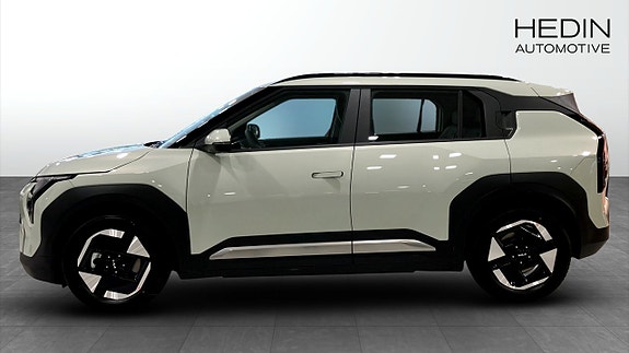 Kia EV3 4 of 12