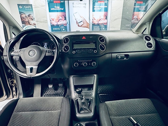 Volkswagen Golf Plus 9 of 13
