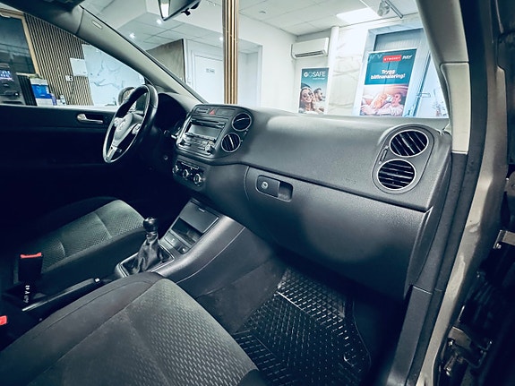 Volkswagen Golf Plus 11 of 13