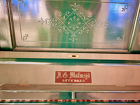 Product image 6 of 6