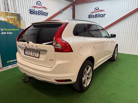 Volvo XC60 6 of 18