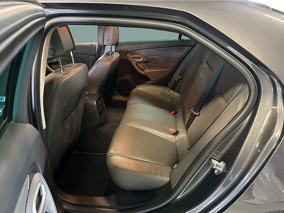 Saab 9-5 11 of 19