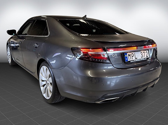 Saab 9-5 4 of 5