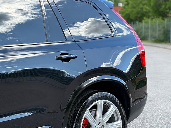 Volvo XC90 6 of 27