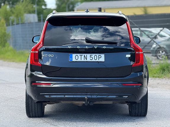 Volvo XC90 7 of 27