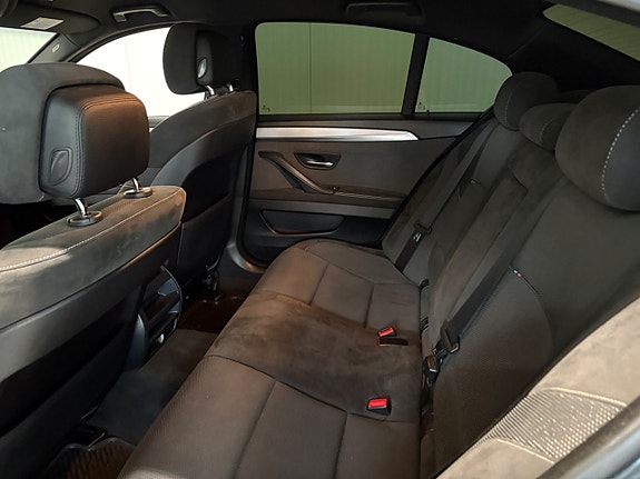 BMW 520d 15 of 17