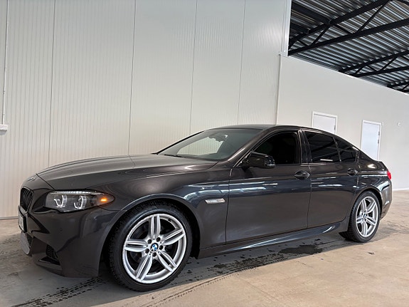 BMW 520d 4 of 5