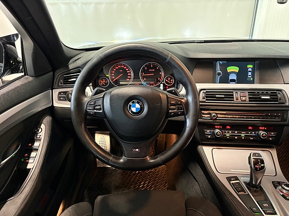 BMW 520d 9 of 17