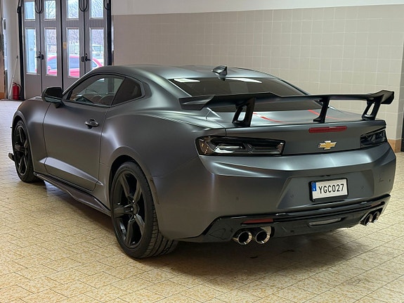 Chevrolet Camaro SS 5 of 5