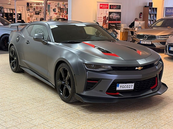 Chevrolet Camaro 9 of 26