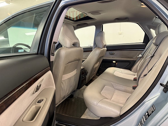 Volvo S80 14 of 27