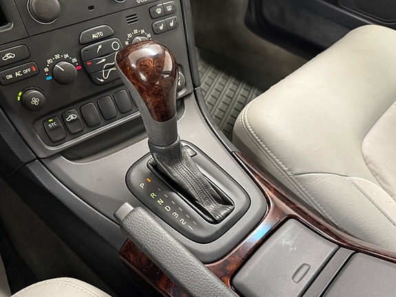 Volvo S80 26 of 27