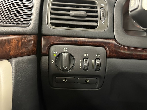Volvo S80 24 of 27