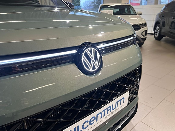 Volkswagen Tayron 4 of 11