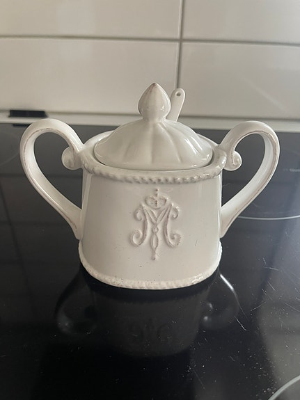 Product image 17 of 23