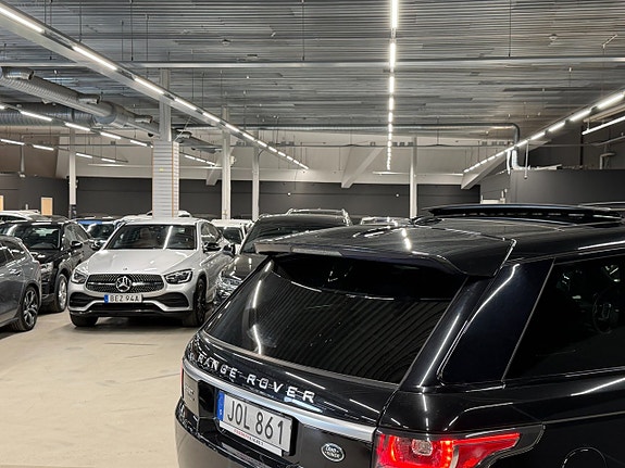 Land Rover Range Rover Sport 21 of 21
