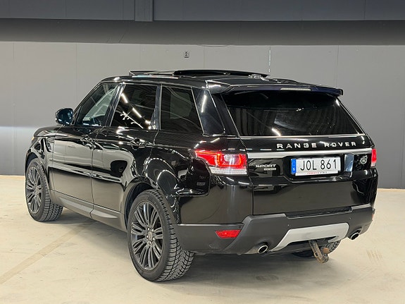 Land Rover Range Rover Sport 5 of 5