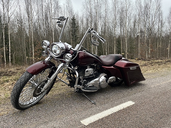Harley-Davidson Road King Police 3 of 5