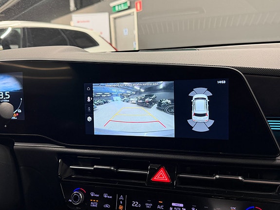 Kia Niro 15 of 18