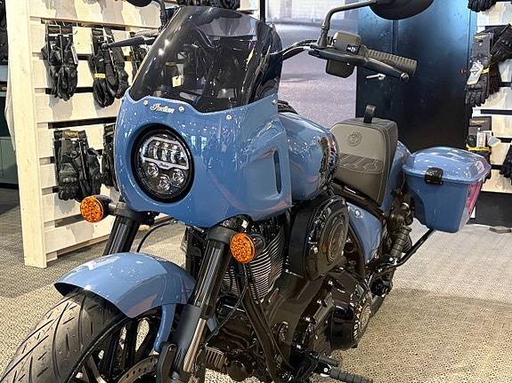 Indian SPORT CHIEF RT *SISTA 2026, FÄRGEN ÄR STORM BLUE* 8 of 17