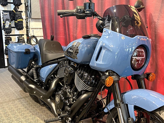 Indian SPORT CHIEF RT *SISTA 2026, FÄRGEN ÄR STORM BLUE* 2 of 17