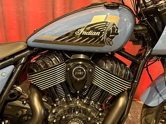 Indian SPORT CHIEF RT *SISTA 2026, FÄRGEN ÄR STORM BLUE* 3 of 17