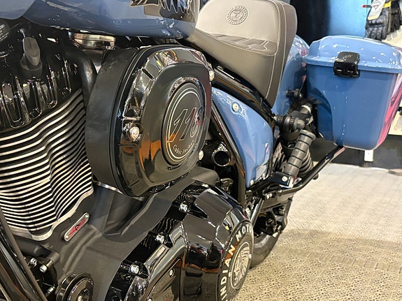Indian SPORT CHIEF RT *SISTA 2026, FÄRGEN ÄR STORM BLUE* 9 of 17