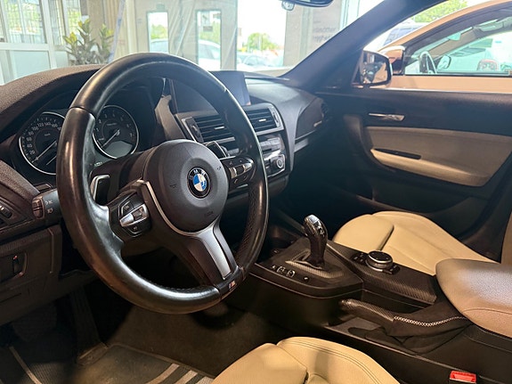 BMW M140i 19 of 20