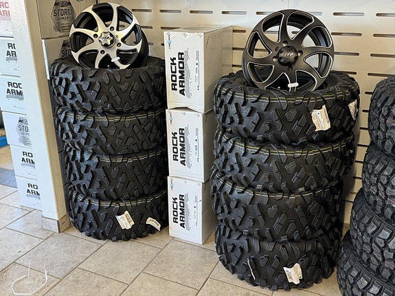 BRP Can-am * ITP Twisted - 28” Journey hjulpaket