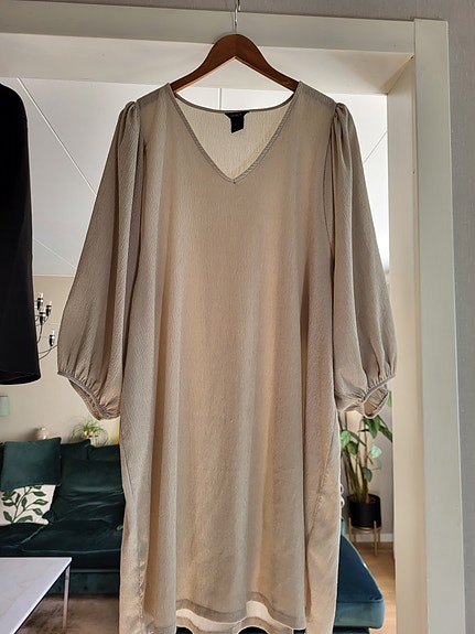Product image 12 of 17