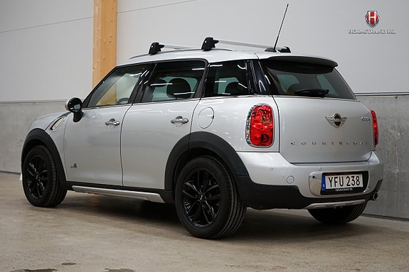 MINI Countryman Cooper D 4 of 5