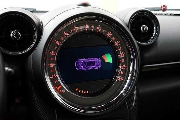 MINI Countryman Cooper D 17 of 20