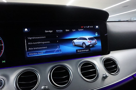Mercedes-Benz E220 19 of 21