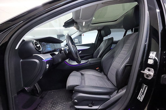 Mercedes-Benz E220 16 of 21