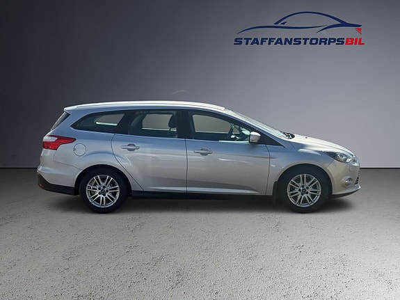 Ford Focus 4 of 13