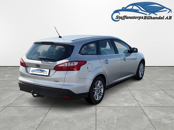 Ford Focus 5 of 5